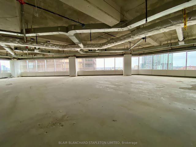 Office at 21 King Street W 900, Hamilton, ON L8P 4W7