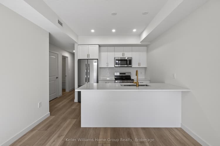 824 Woolwich Street