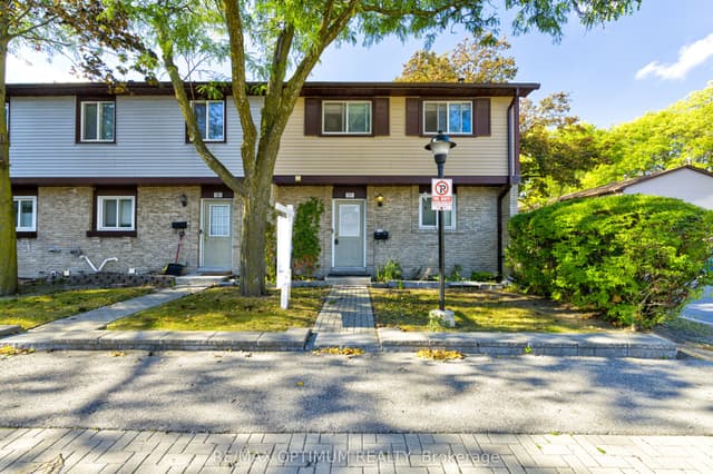Condo Townhouse at 45 Hansen Road N 17, Brampton, ON L6V 3C5