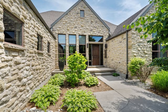 Detached at 649 Valleystream Walk, London North, ON N6G 3X8