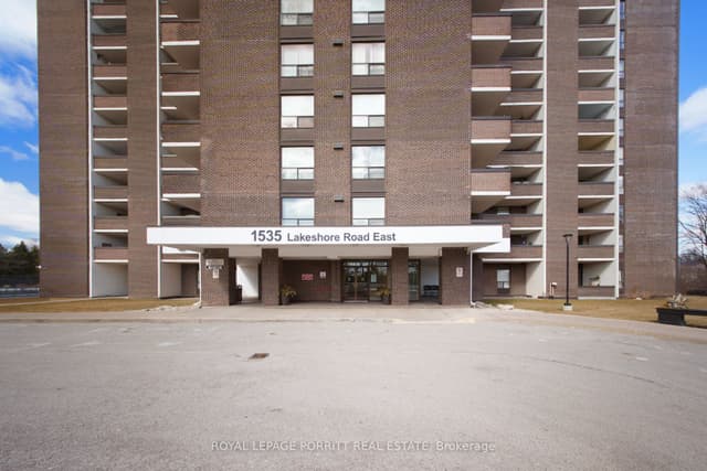 Condo Apartment at 1535 Lakeshore Road E 201, Mississauga, ON L5E 3E2