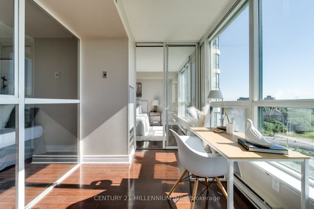 Condo Apartment at 4450 Tucana Court 902, Mississauga, ON L5R 3R4