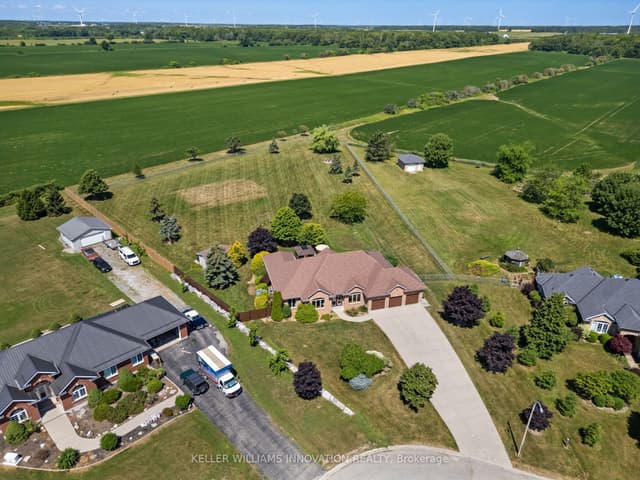 Detached at 18 Featherstone Avenue, Haldimand, ON N0A 1P0
