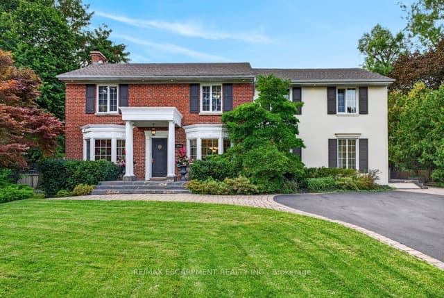 Detached at 3151 Lakeshore Road, Burlington, ON L7N 1A5