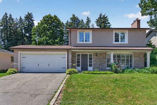 Detached at 215 Grandview Avenue, Markham, ON L3T 1J3