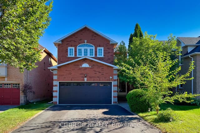 Detached at 33 Desert View Crescent, Richmond Hill, ON L4C 0K3