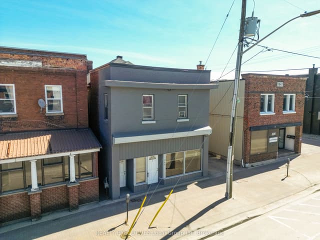 Multiplex at 340 Mcintyre Street W, North Bay, ON P1B 2Z1