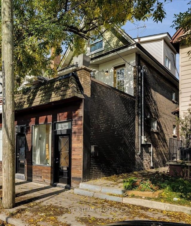 Detached at 1394 Queen Street E, Toronto, ON M4L 1C9, Toronto E01