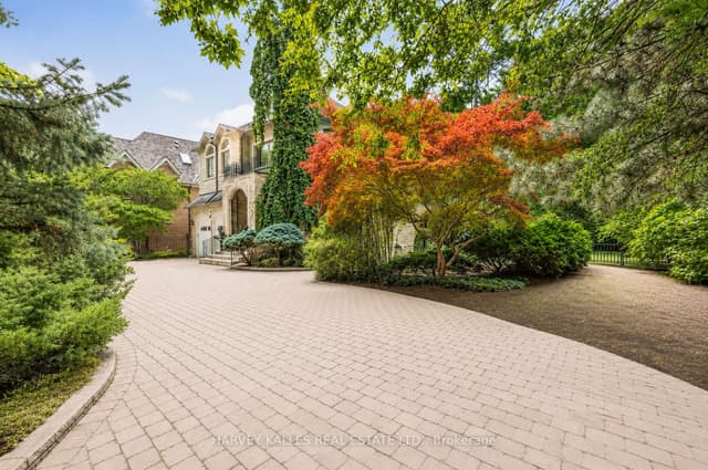 Detached at 1 Knightswood Road, Toronto, ON M4N 2G9, Toronto C12