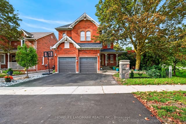 Detached at 42 Blackfriar Avenue, Whitby, ON L1M 1E4