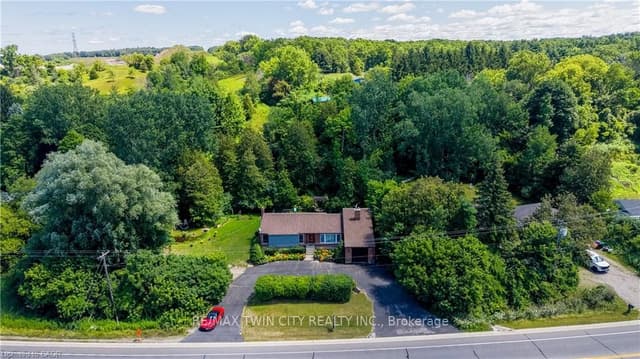 Detached at 1853 HIGHWAY 24 S, Cambridge, ON N1R 5S6