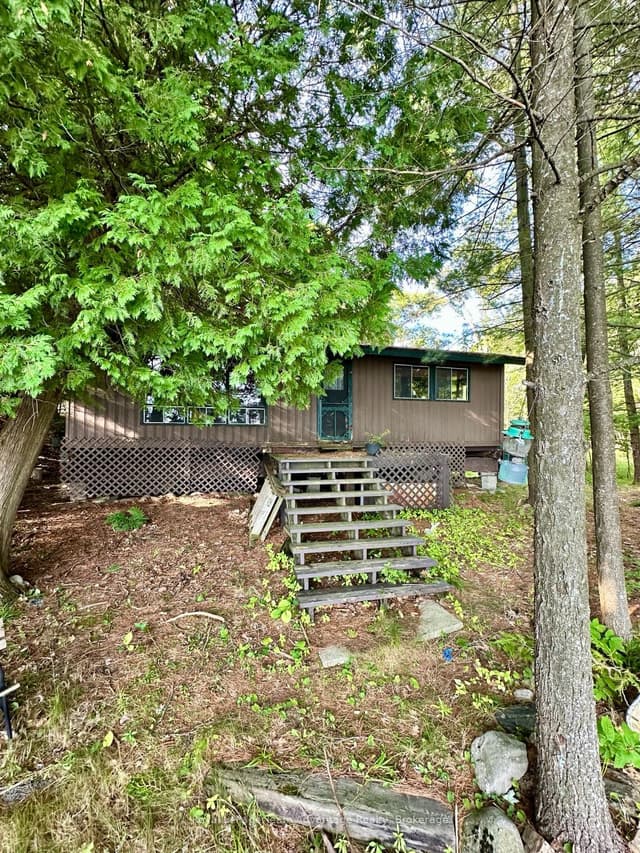 Detached at 94 CRANE LAKE W/A, The Archipelago, ON P2A 0B7