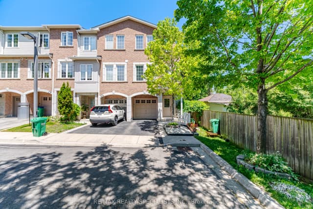 Condo Townhouse at 3071 Treadwells Drive 1, Mississauga, ON L4X 1L5