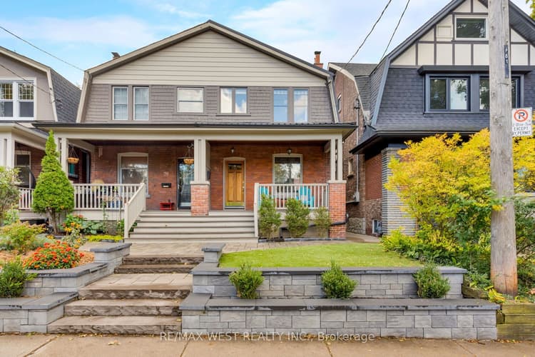 81 Chelsea Avenue