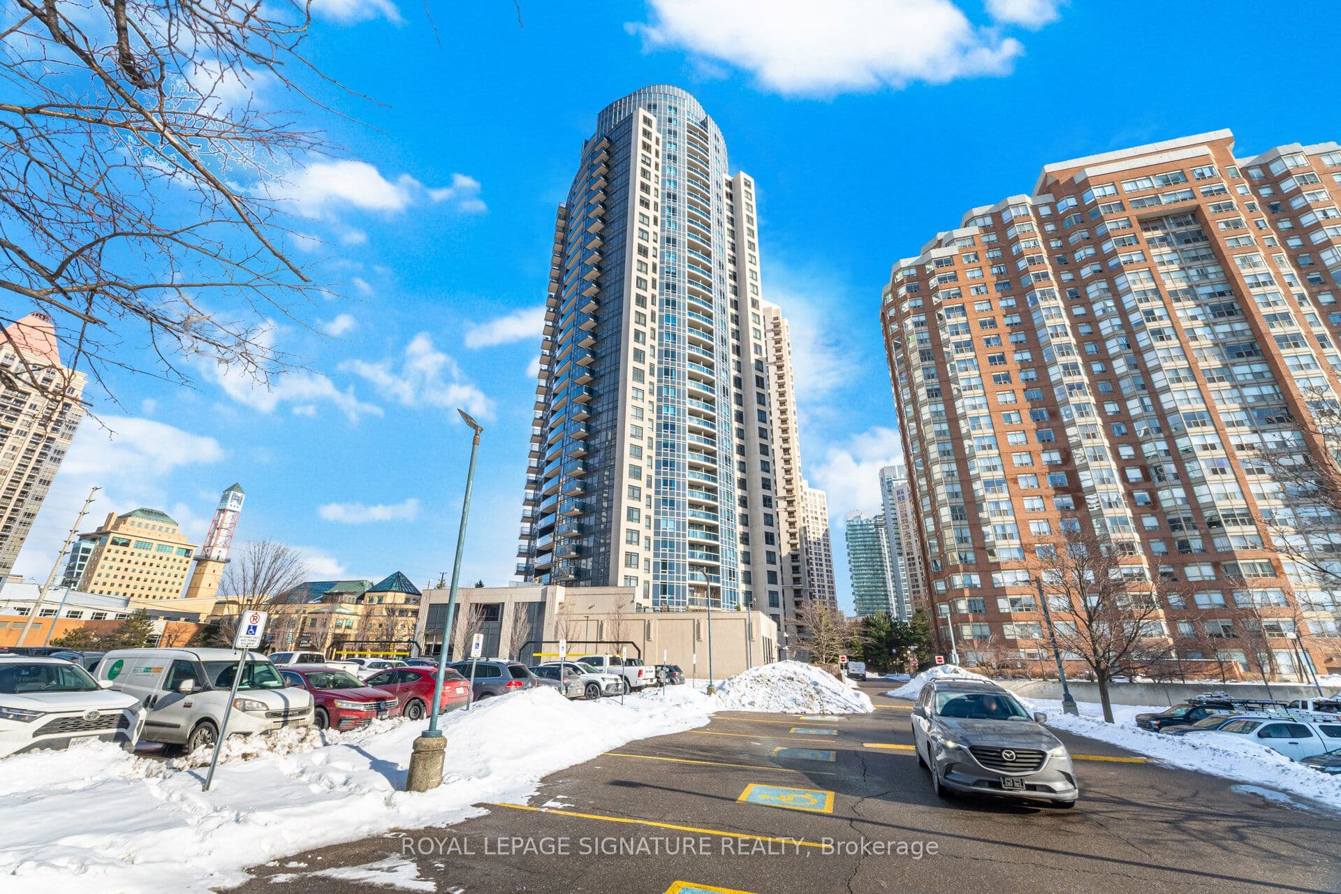 Suite 1402 · Floor 14, Unit 1402 · 330 Burnhamthorpe Rd W