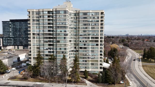 Condo Apartment at 75 King Street E 1512, Mississauga, ON L5A 4G5
