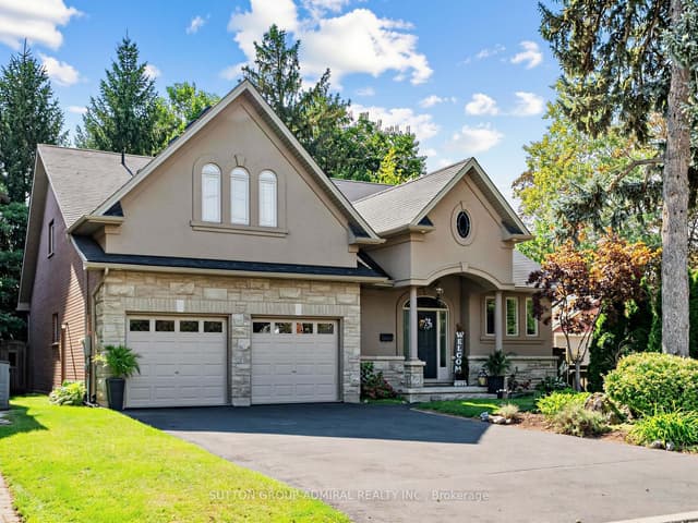 Detached at 980 Shadeland Avenue, Burlington, ON L7T 2M5