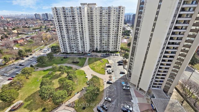 Condo Apartment at 390 Dixon Road 1611, Toronto, ON M9R 1T4, Toronto W09