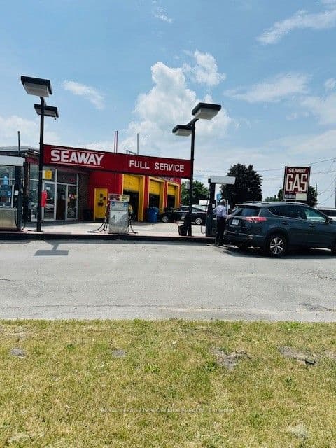 Commercial Retail at 3064 Pitt Street W, Cornwall, ON K6H 1B1