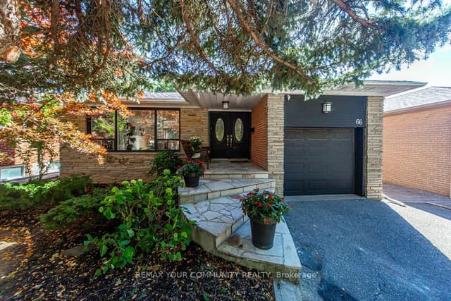 Detached at 66 Decarie Circle, Toronto, ON M9B 3J3, Toronto W08