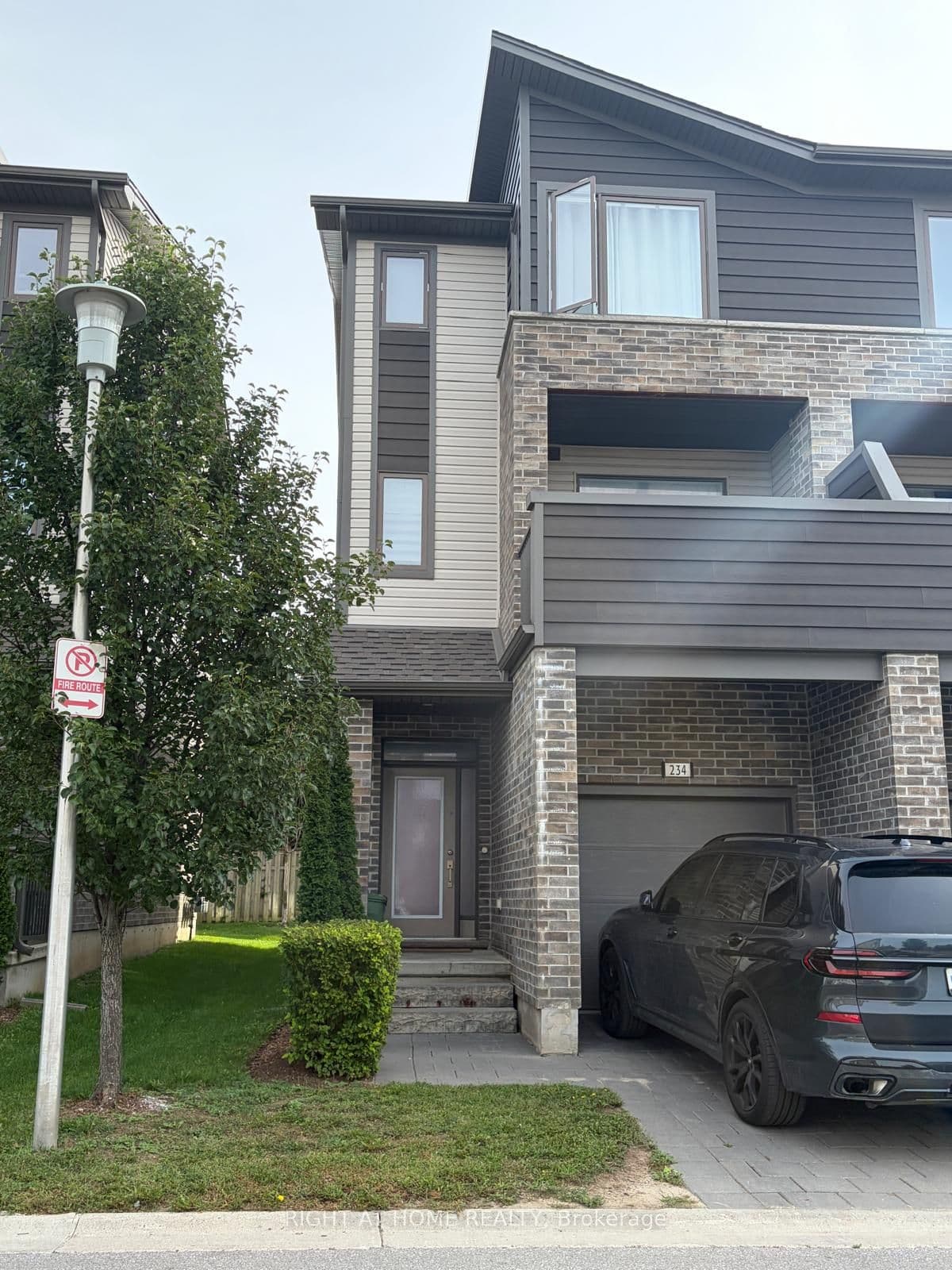 Suite 234 · Floor 2, Unit 234 · 1960 Dalmagarry Rd