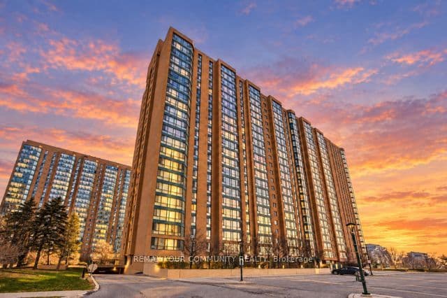 Condo Apartment at 145 Hillcrest Avenue 1709, Mississauga, ON L5B 3Z1