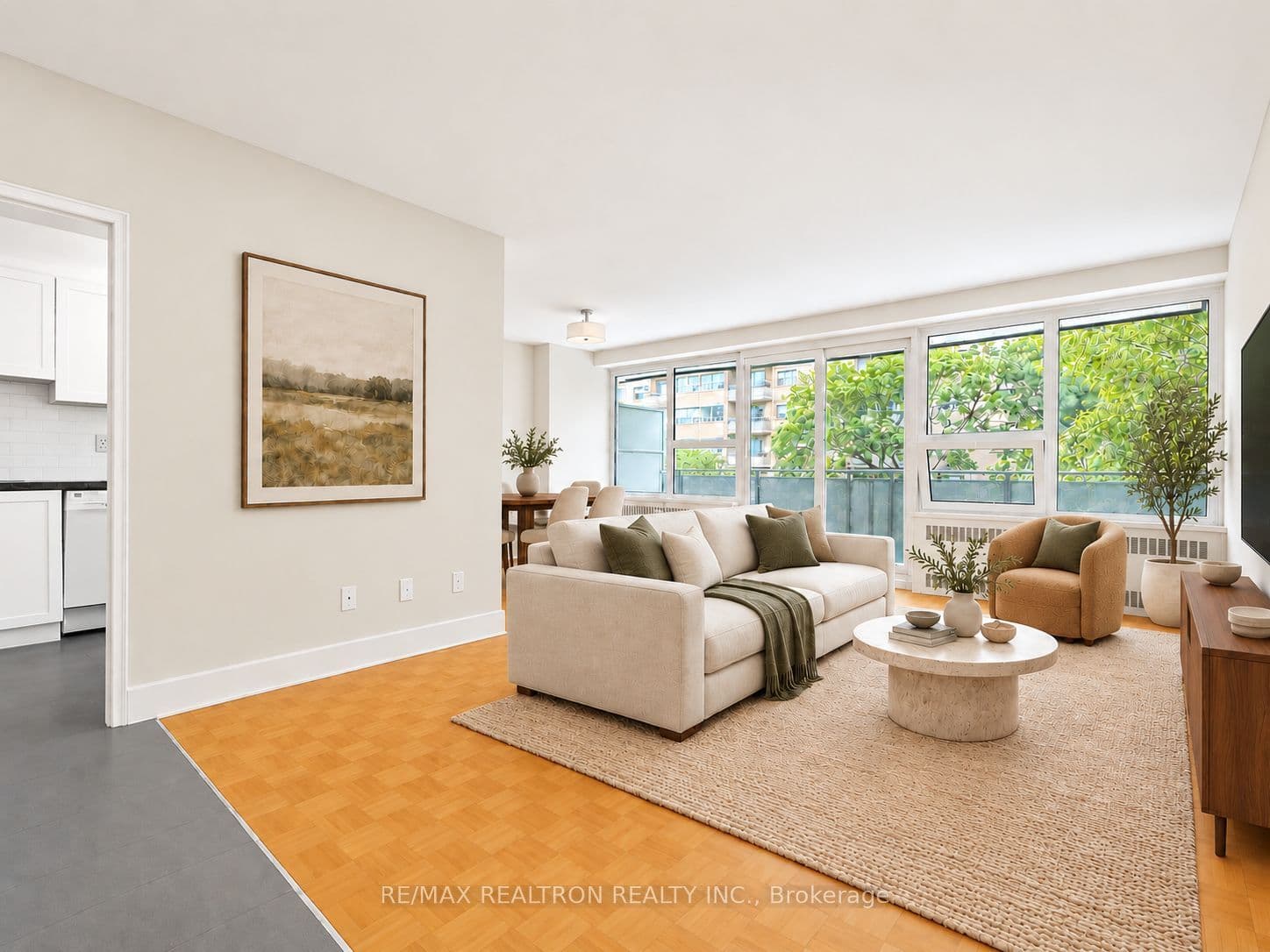10 Shallmar Boulevard in M5N