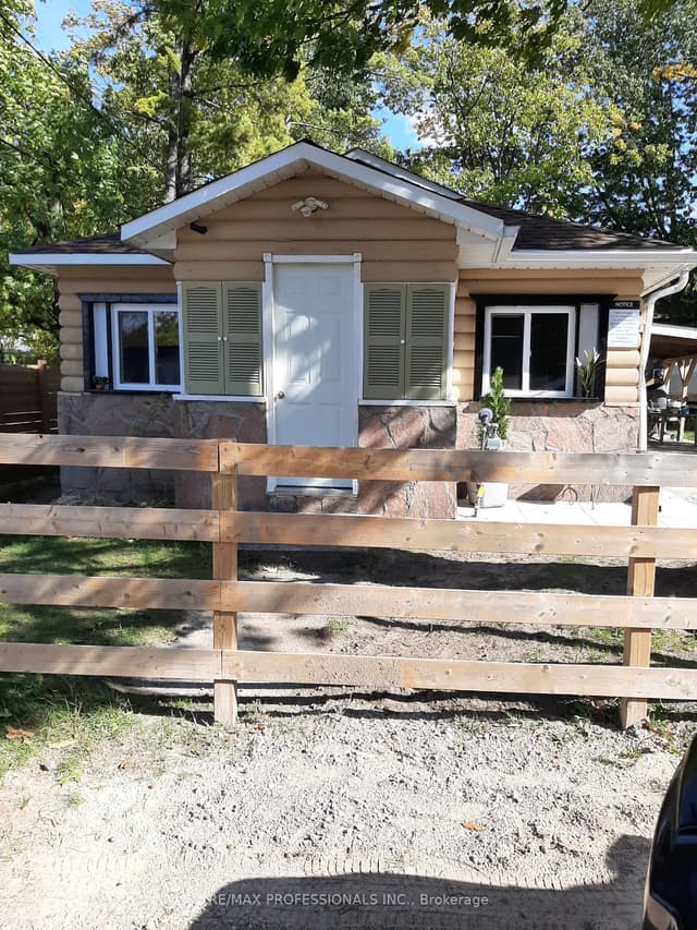 Detached at 39 Beck Street, Wasaga Beach, ON L9Z 2K9