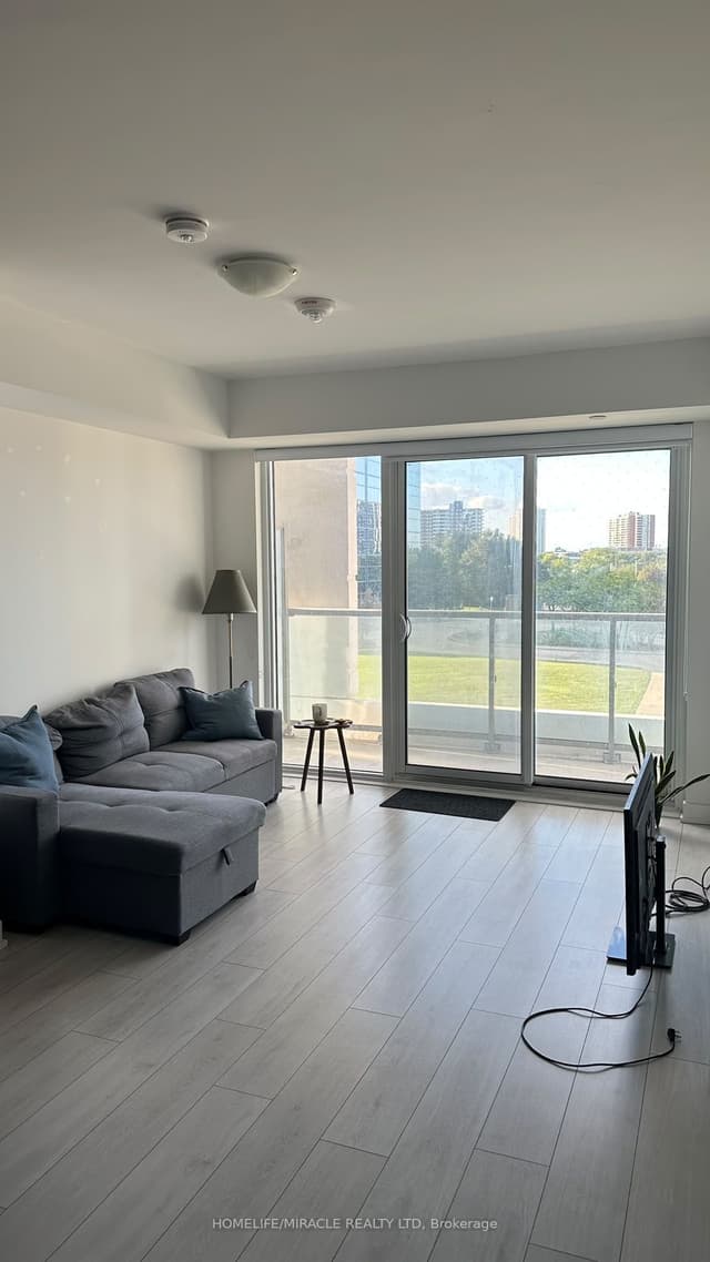 Condo Apartment at 2033 Kennedy Road 516, Toronto, ON M1T 0B9, Toronto E07