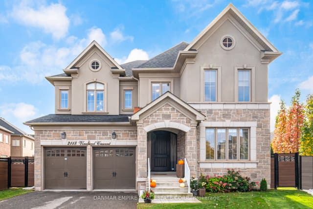 Detached at 2118 Vineland Crescent, Oakville, ON L6H 0J6