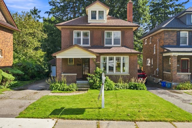 Detached at 307 William Street E, Oshawa, ON L1G 1K9