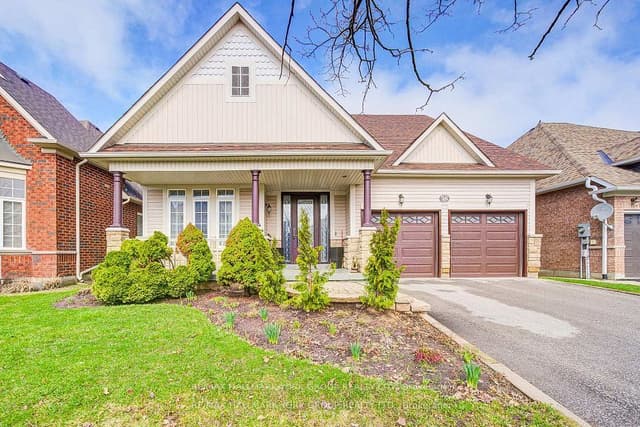 Detached at 26 Regalia Way, Barrie, ON L4M 7H7