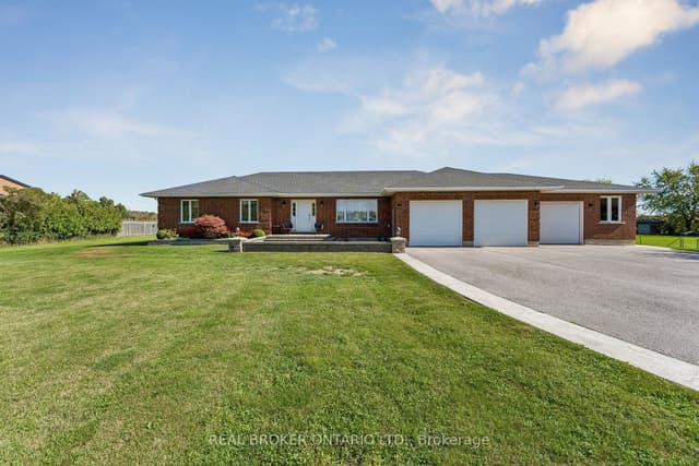 Detached at 15191 Airport Road, Caledon, ON L7C 2X9