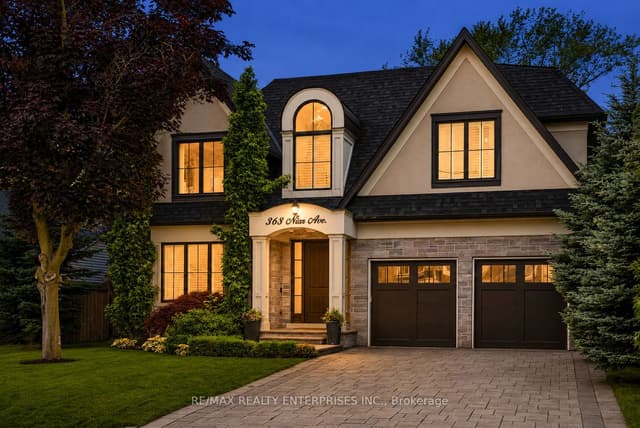 Detached at 363 Niar Avenue, Mississauga, ON L5G 1W2