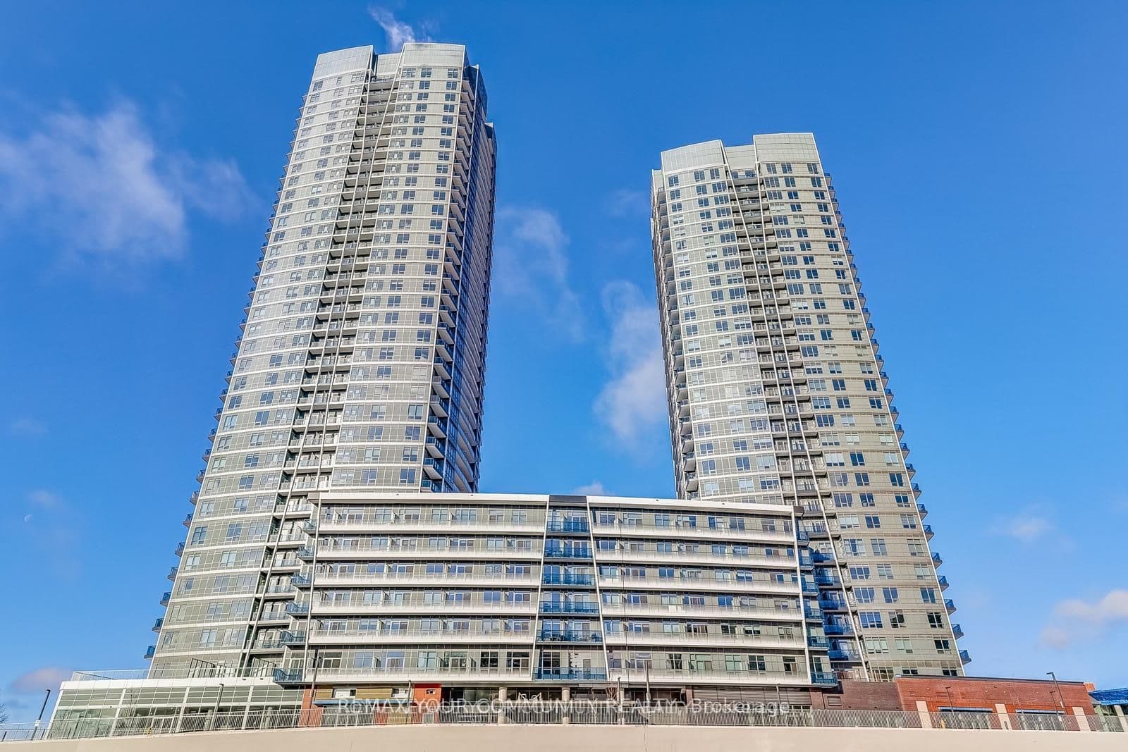 Suite 3006 · Floor 30, Unit 3006 · 30 Upper Mall Way