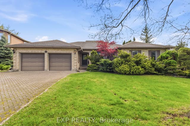 Detached at 6 Thirlmere Road, London North, ON N6G 4R1