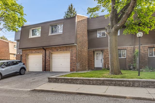 Condo Townhouse at 1415 Fieldlight Boulevard 6, Pickering, ON L1V 2S3