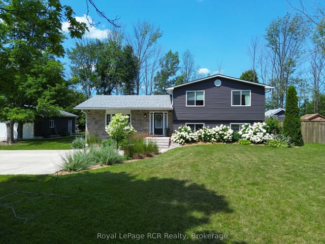 Detached at 319370 Grey Road 1 Road, Georgian Bluffs, ON N0H 1S0