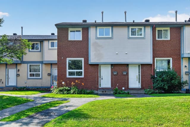 Condo Townhouse at 3266 Uplands Drive 49, Hunt Club - Windsor Park Village and Area, ON K1V 0C7