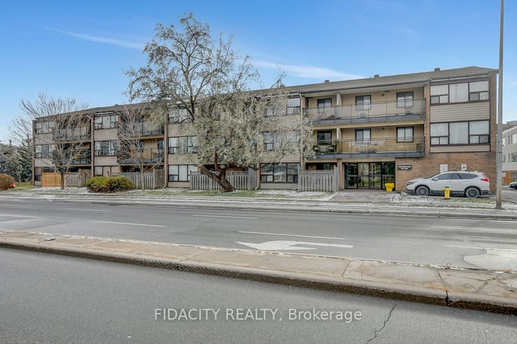 1490 Heron Road