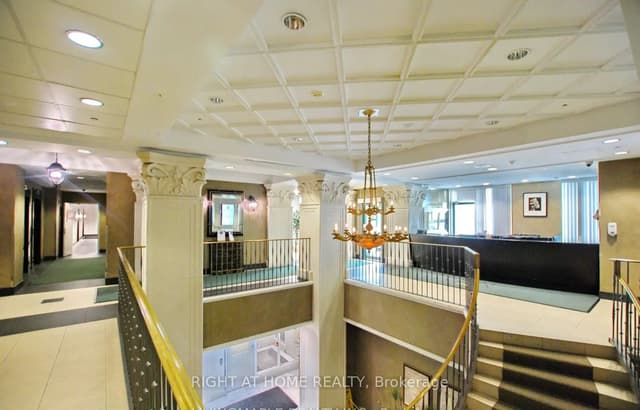 Condo Apartment at 61 Town Centre Court E 608, Toronto, ON M1P 5C5, Toronto E09