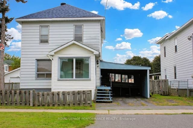 Detached at 41 Lefebvre Avenue, Cornwall, ON K6H 5G3