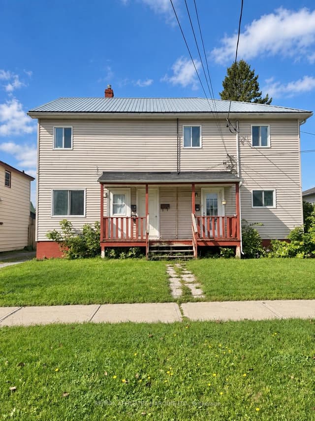 Fourplex at 1316 Cumberland Street, Cornwall, ON K6J 4K7