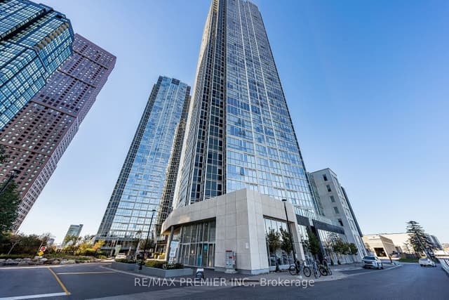 Condo Apartment at 2908 Highway 7 Road 1805, Vaughan, ON L4K 0K5