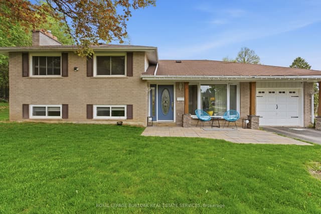Detached at 197 Burbank Street, Halton Hills, ON L7J 1S9