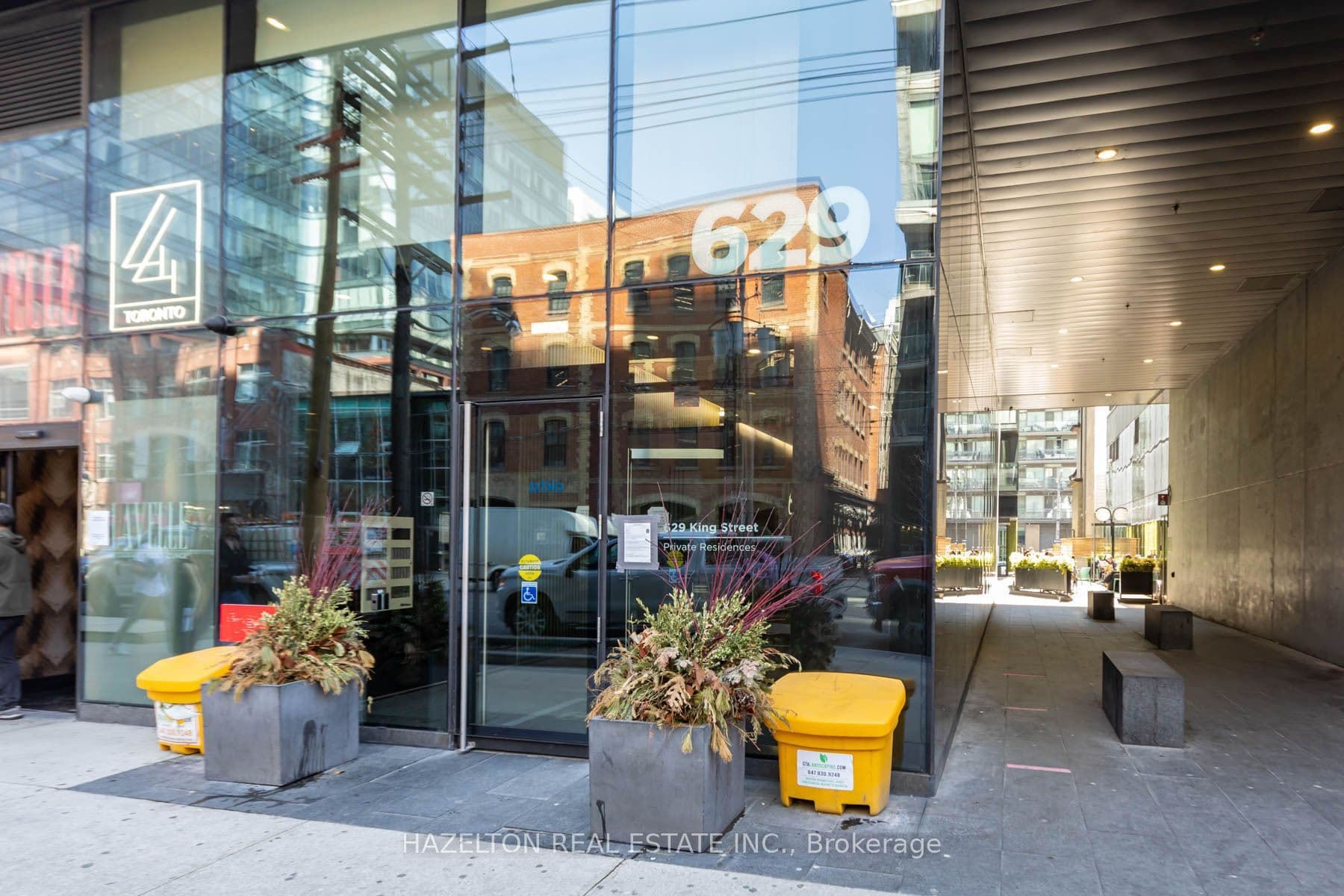 Suite 1207 · Floor 12, Unit 1207 · 629 King St W