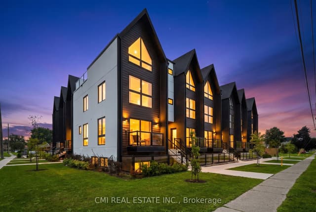 Condo Townhouse at 7277 Wilson Crescent 302, Niagara Falls, ON L2G 7G5