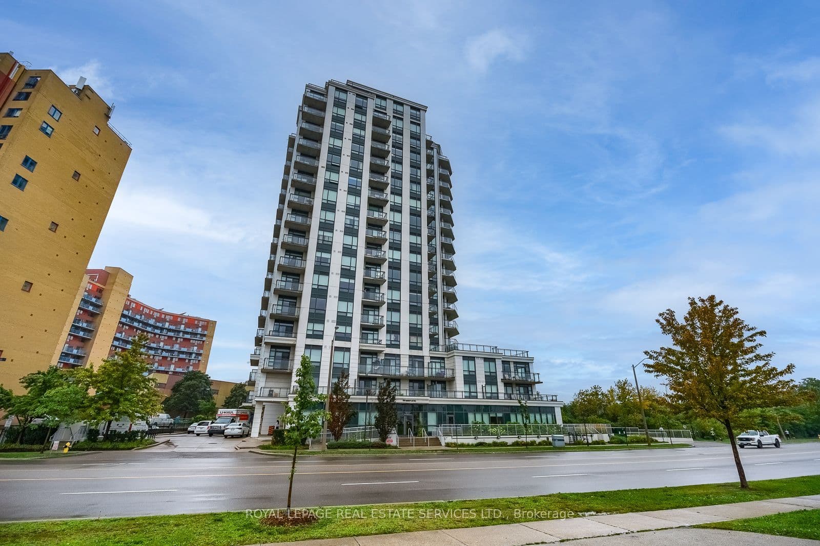 Suite 601 · Floor 6, Unit 601 · 840 Queens Plate Dr