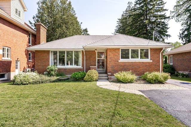 Detached at 354 West Gore Street, Stratford, ON N5A 1L1