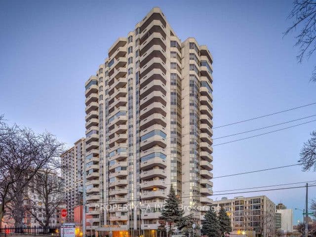 Condo Apartment at 67 Caroline Street S 4A, Hamilton, ON L8P 3K6